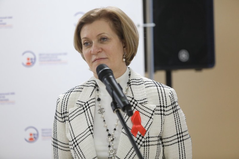 Попова сообщила о тренде на снижение заболеваемости коронавирусом в России