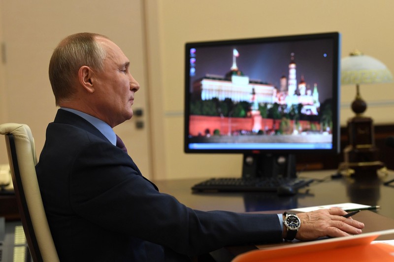 Путин созвонился с пенсионеркой со Ставрополья, которая загадала желание с ним поговорить