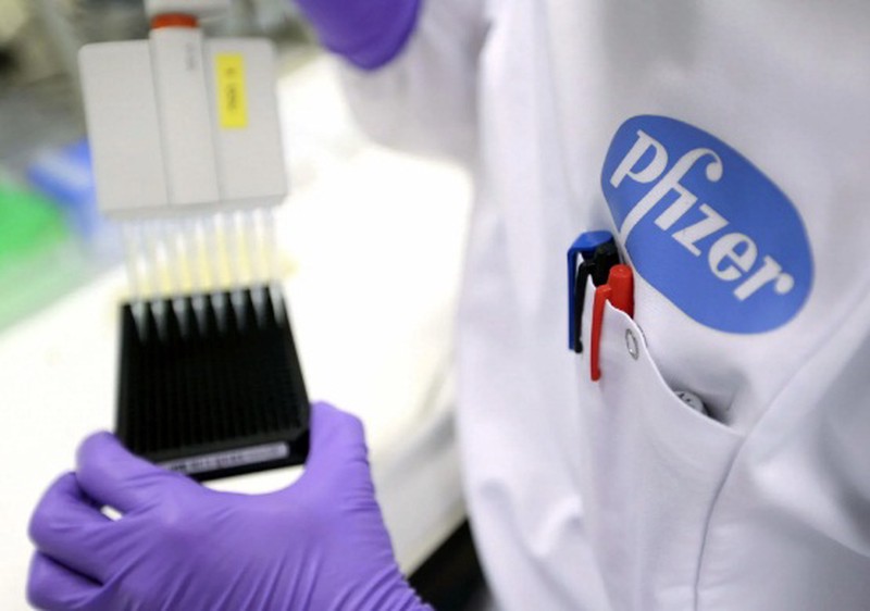 Применение вакцины Pfizer одобрили в Соединенных Штатах