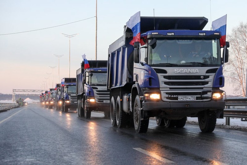 Подмосковные дороги справились с перераспределением грузового транспорта с МКАД