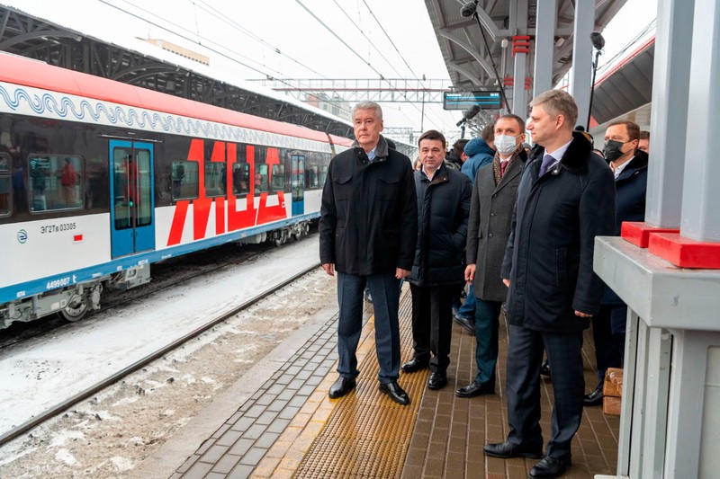 Сергей Собянин и Андрей Воробьев открыли пригородный вокзал на станции Подольск МЦД-2