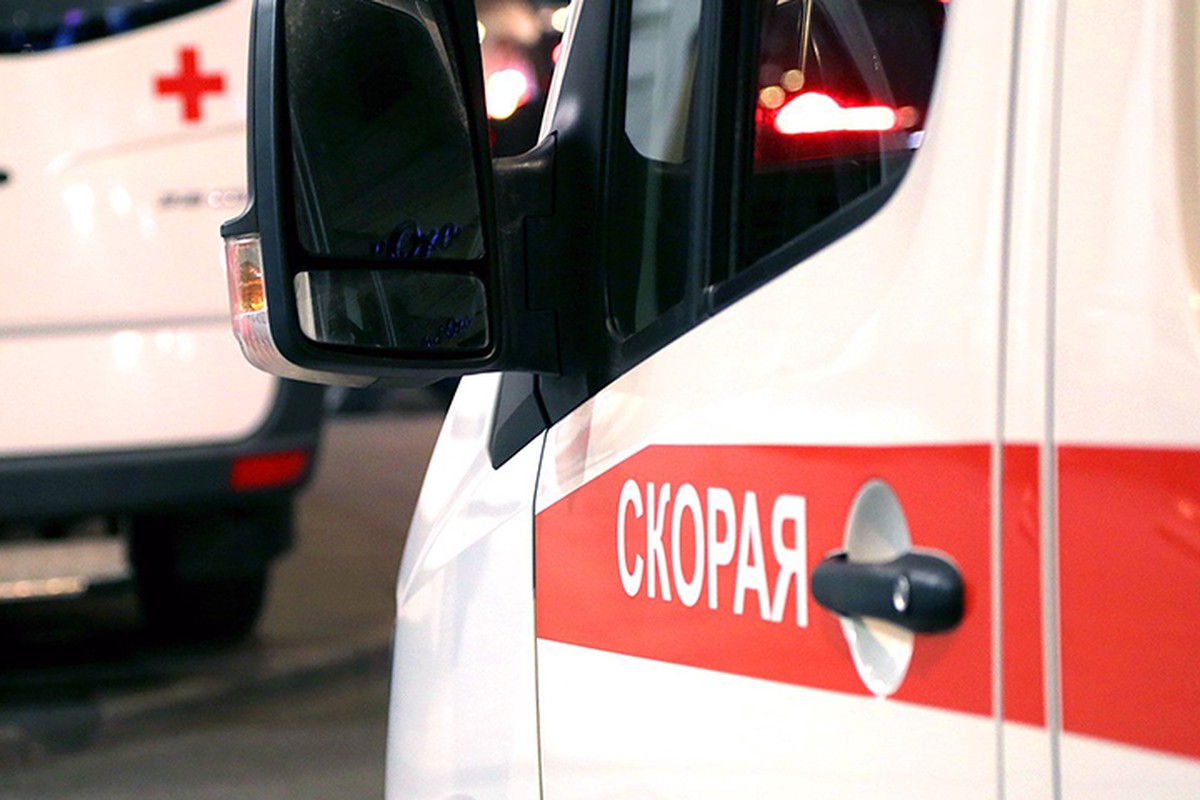 Два человека пострадали в результате ДТП маршрутки и автобуса на востоке Москвы