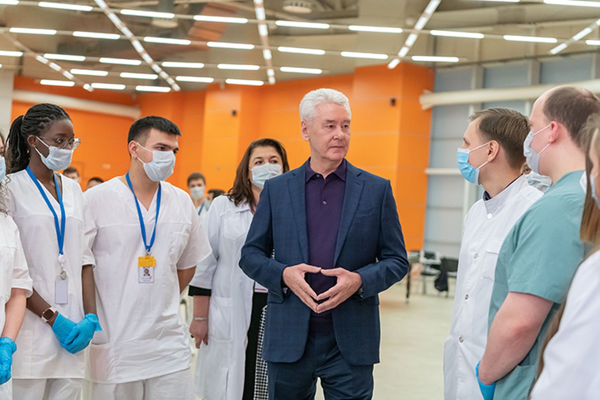 Сергей Собянин выделил 63 миллиона рублей на проект «Школа профессионального роста» для студентов-медиков