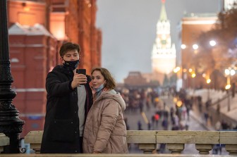 Россияне признались, с представителями каких профессий хотели бы построить отношения