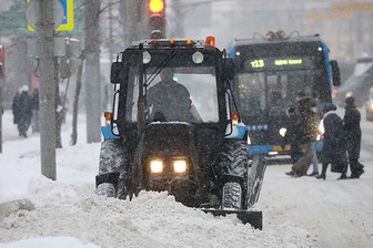 Дорожные и коммунальные службы Подмосковья перевели в режим усиленной работы