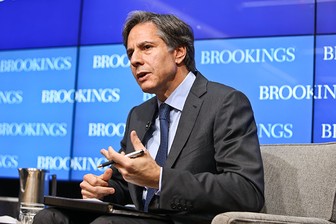 Госсекретарь США ушел от ответа на вопрос о возможности отключения РФ от SWIFT