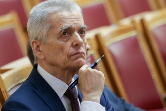 «Едут на заклание»: Онищенко призвал россиян отказаться от отдыха в Турции