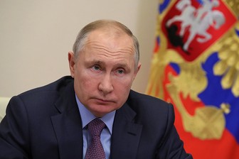 Путин заявил, что интернет должен подчиняться законам морали общества
