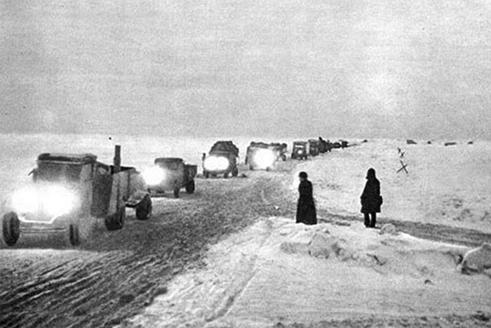 Свыше 77 тысяч человек получат выплаты к годовщине открытия «Дороги жизни»
