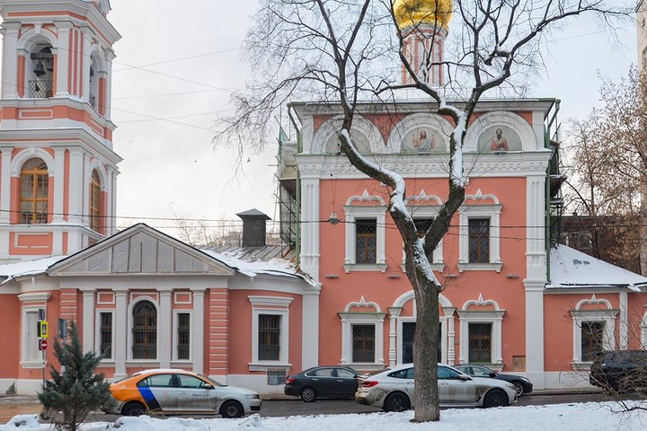 Реставрация фасада церкви Воскресения Словущего на Успенском вражке завершена