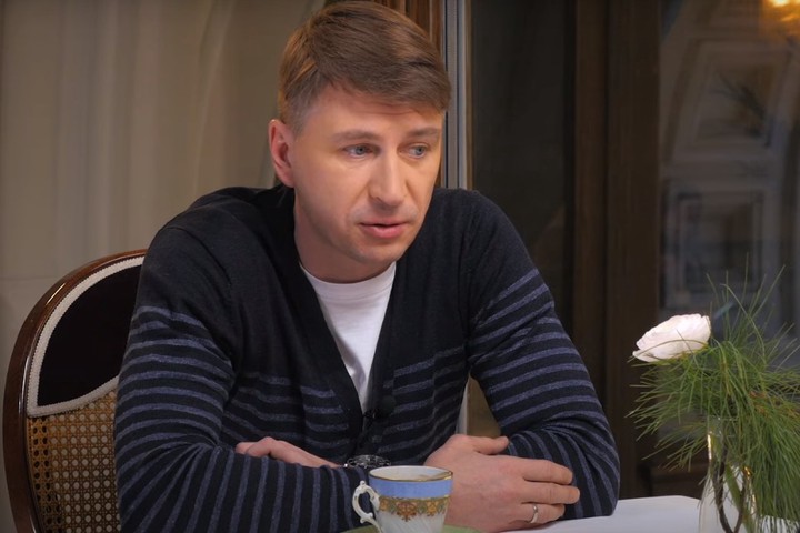 «В какой-то момент мы что-то поняли»: Ягудин объяснил, почему не женился на Савельевой