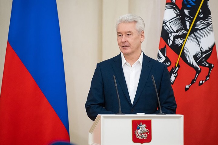 «Пандемия еще не прошла»: Сергей Собянин призвал москвичей беречь здоровье