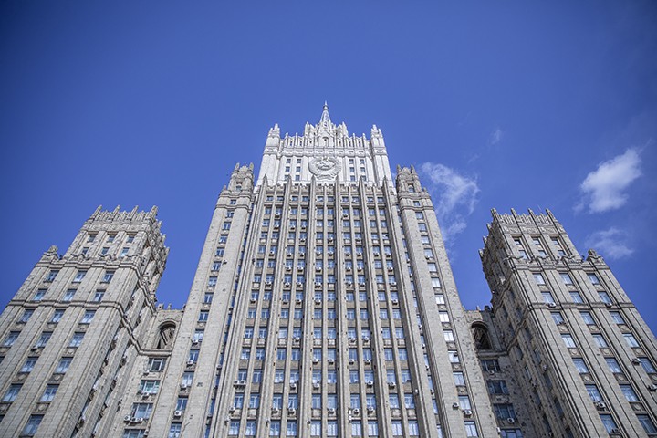 МИД РФ выразил протест послу США в связи с поддержкой незаконных акций в России