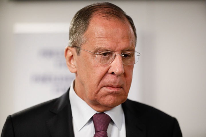 Лавров заявил, что в России есть база для аналога SWIFT