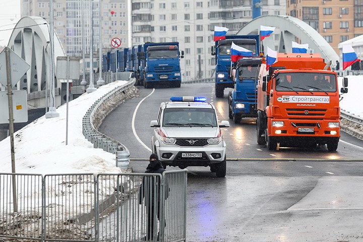 «Удобнее, лучше, короче»: Путин открыл транспортную развязку в Химках
