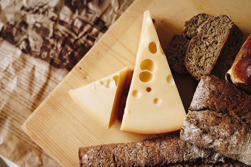 Адыгейскому сыру не хватило жирности, а вкус эксперты признали кисловатым