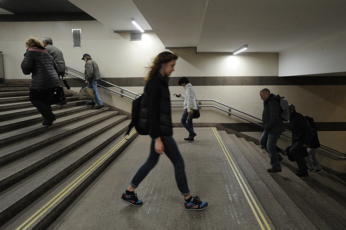 Пешеходный тоннель в Гагаринском районе оборудуют системой безопасности