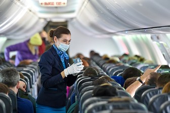 Врачи на борту самолета Москва — Новокузнецк спасли пассажирку с эпилепсией