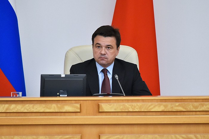 Андрей Воробьев поручил усилить безопасность в школах и местах отдыха