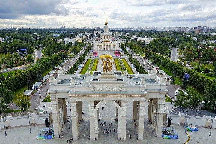 Шесть объектов культурного наследия отреставрируют на ВДНХ до конца 2021 года