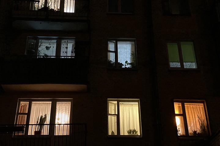 «Жуткое зрелище»: что известно о падении девочки с крыши многоэтажки в Измайлове
