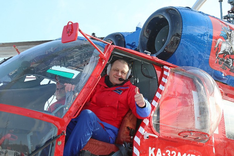 Спасатели Московского авиационного центра провели показательную тренировку
