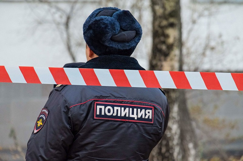 Мужчина в медицинской маске ограбил аптеку на юго-востоке Москвы
