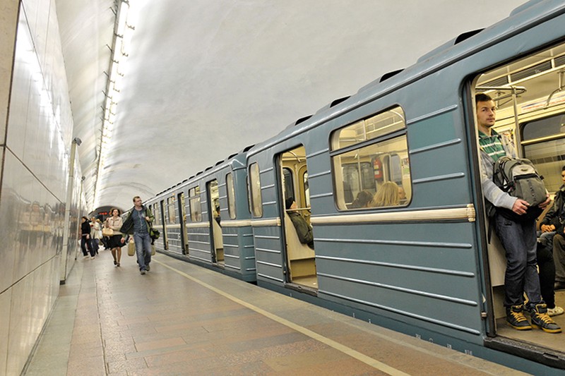 Названы станции метро Москвы с максимальным ростом количества пассажиров за две недели