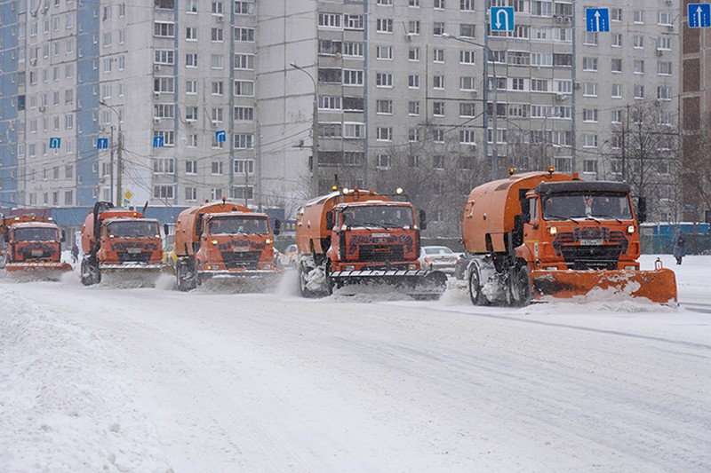 Петр Бирюков: Более половины столичных дворов очищены от снега