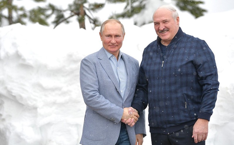 Зачем и с чем Лукашенко к Путину приезжал