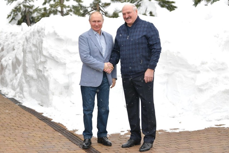 Владимир Путин и Александр Лукашенко провели телефонный разговор