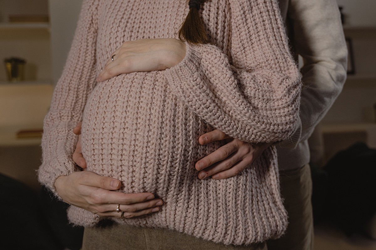 Врач рассказал, влияет ли «омикрон»-штамм на течение беременности