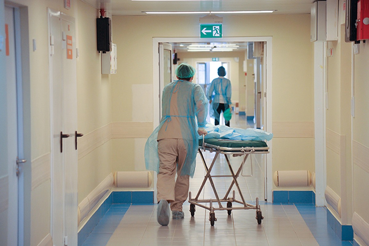 Девять человек погибли в больнице во Владикавказе из-за порыва трубы с кислородом