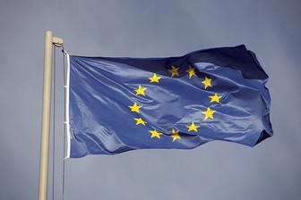 Европа приступила к экспертизе российской вакцины «Спутник V»