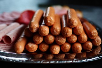 Диетолог назвала самые опасные для женщин продукты