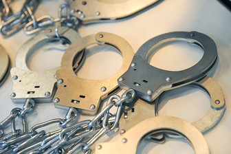 Полиция задержала мужчину, пытавшегося ограбить церковную лавку