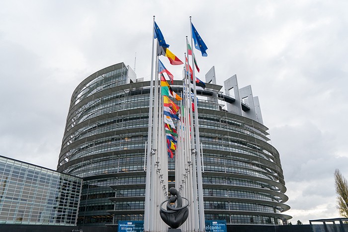 Комитет Европарламента заранее предложил не признавать итоги выборов в Госдуму Комитет Европарламента заранее предложил не признавать итоги выборов в Госдуму