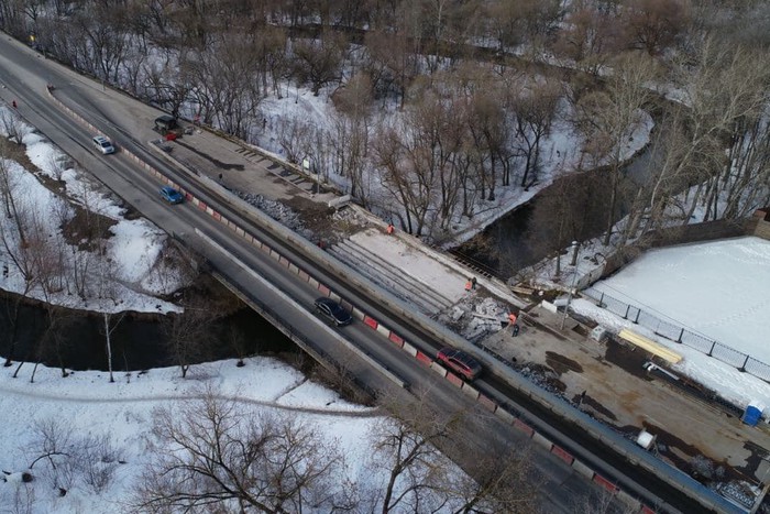 Начался капитальный ремонт моста в столичном районе Южное Тушино
