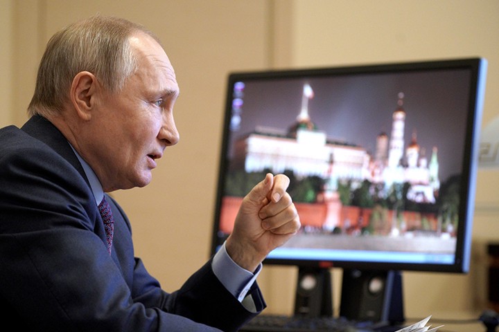 Путин проведет заседание Госсовета по улучшению госуслуг в социальной сфере
