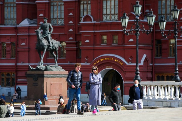 Москвичей предупредили о скачке атмосферного давления 9 апреля