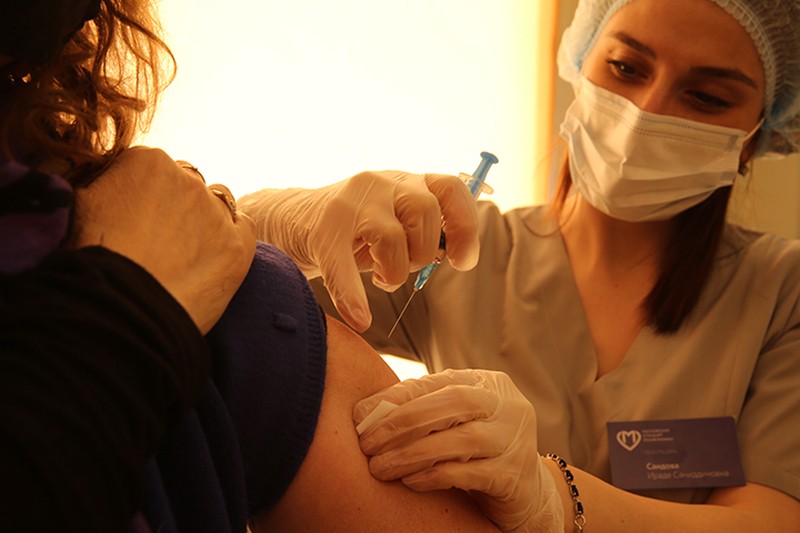 Еще две выездные бригады вакцинации от COVID-19 начнут работу в Москве