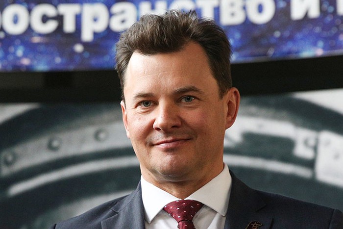 Космонавт Роман Романенко поздравил россиян с Днем космонавтики в прямом эфире