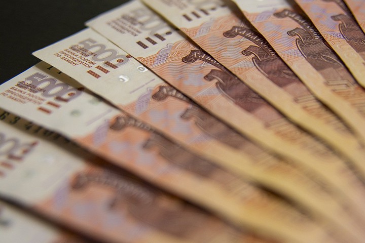Власти выделят 3,9 миллиарда рублей на поддержку системообразующих предприятий в РФ