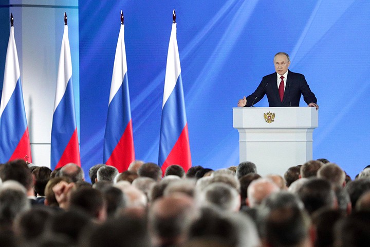 «Как теперь делить пирог?»: западные СМИ отреагировали на послание Путина