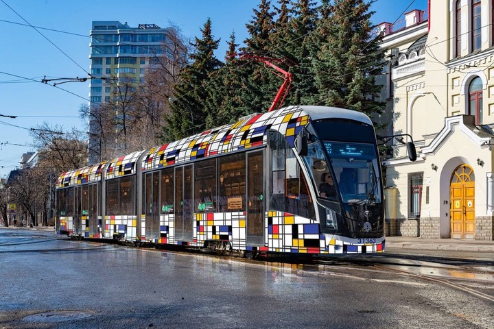 Дептранс Москвы предложил жителям столицы выбрать будущий дизайн трамваев
