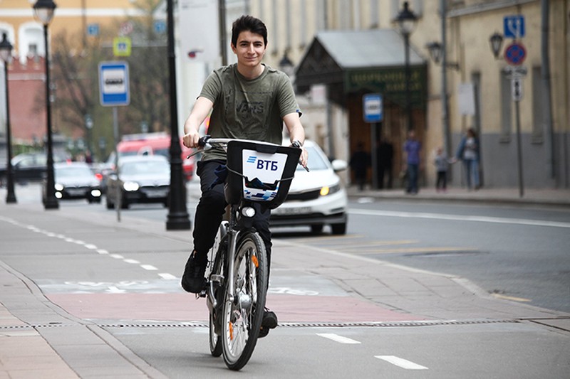 Велопрокат впервые заработает в нескольких районах Москвы