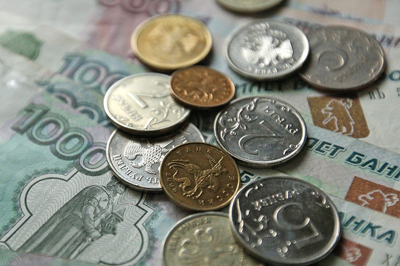 Россияне назвали доход, который нужен им для финансовой независимости