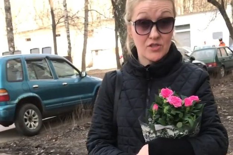 «Подвиньте свои рожи»: две женщины в Москве напали на девочек-подростков около подъезда