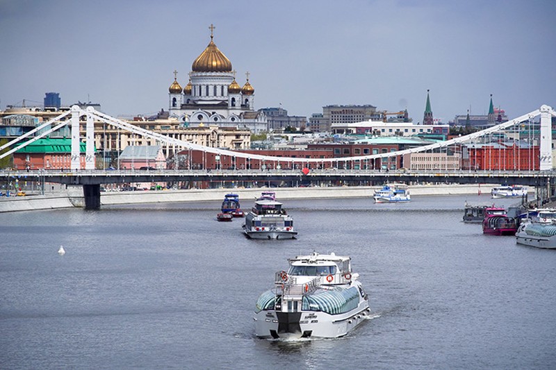 Парад теплоходов прошел в Москве