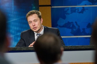 Маск поздравил Рогозина с успешной доставкой модуля «Наука» на МКС
